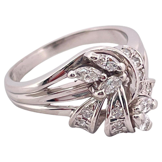 0.43ctw F-G VS2-SI1 Diamond Ring Set In Platinum