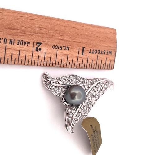 14K White Gold Vintage 2.00CTW Diamond 9.3MM Black South Sea Pearl Brooch 1.75”