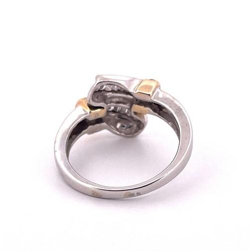 14K White & Yellow Gold Round & Baguette Cut Diamond Ring Size 6.75