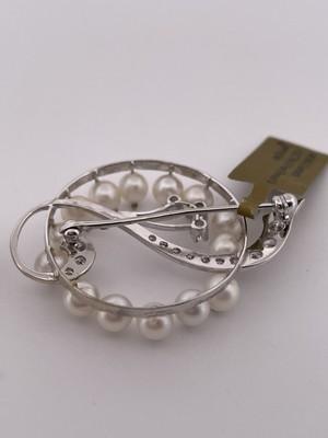 14k White Gold 1.15ctw Diamond & Pearl Brooch & Earring Set