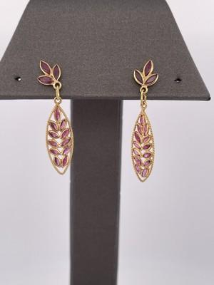 18k Yellow Gold Ruby Dangle Leaf Earrings/ 1.9g Total Weight