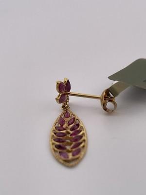 18k Yellow Gold Ruby Dangle Leaf Earrings/ 1.9g Total Weight