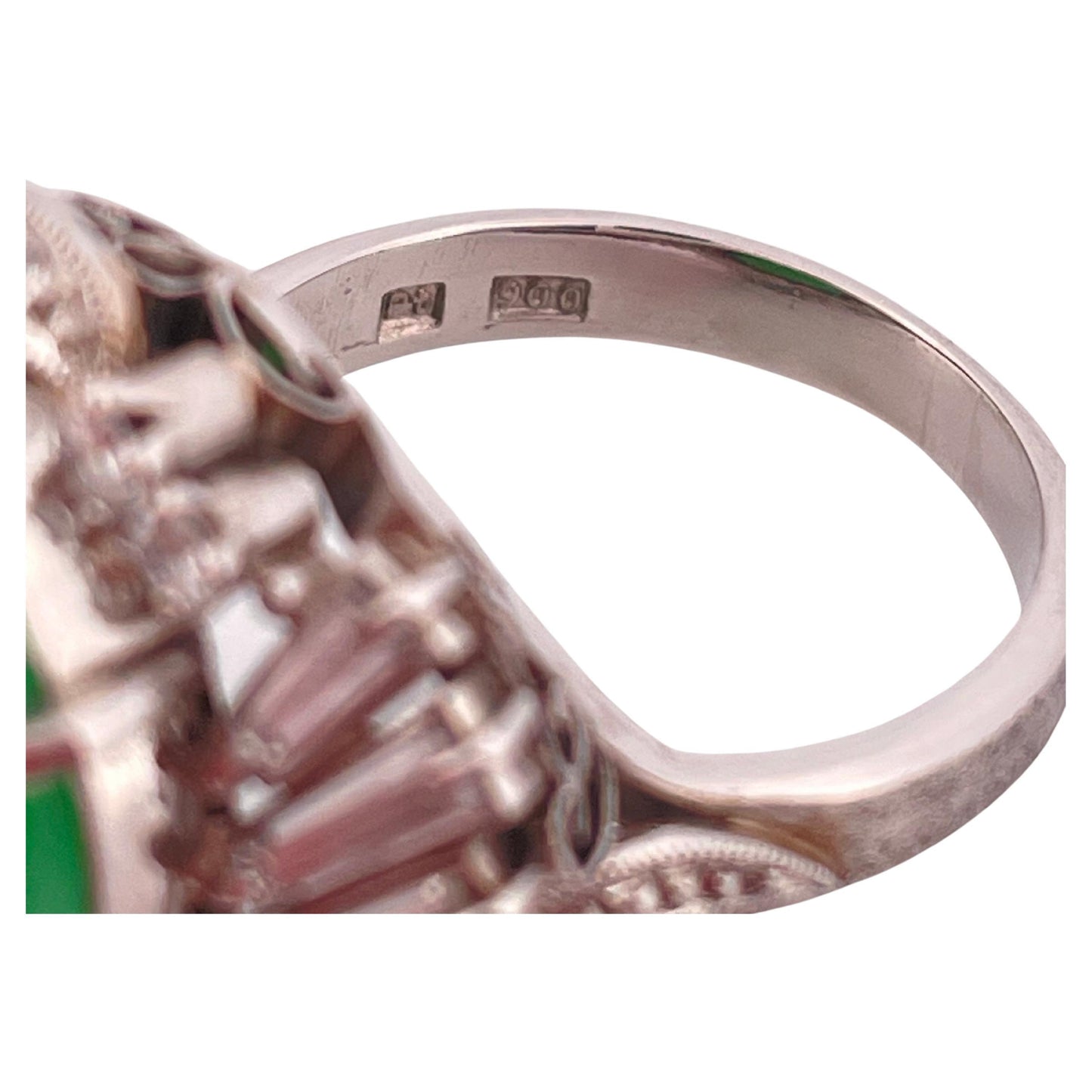 6.17ctw Jade & 0.84ctw H-I SI2-I1 Diamond Ring Set In Platinum