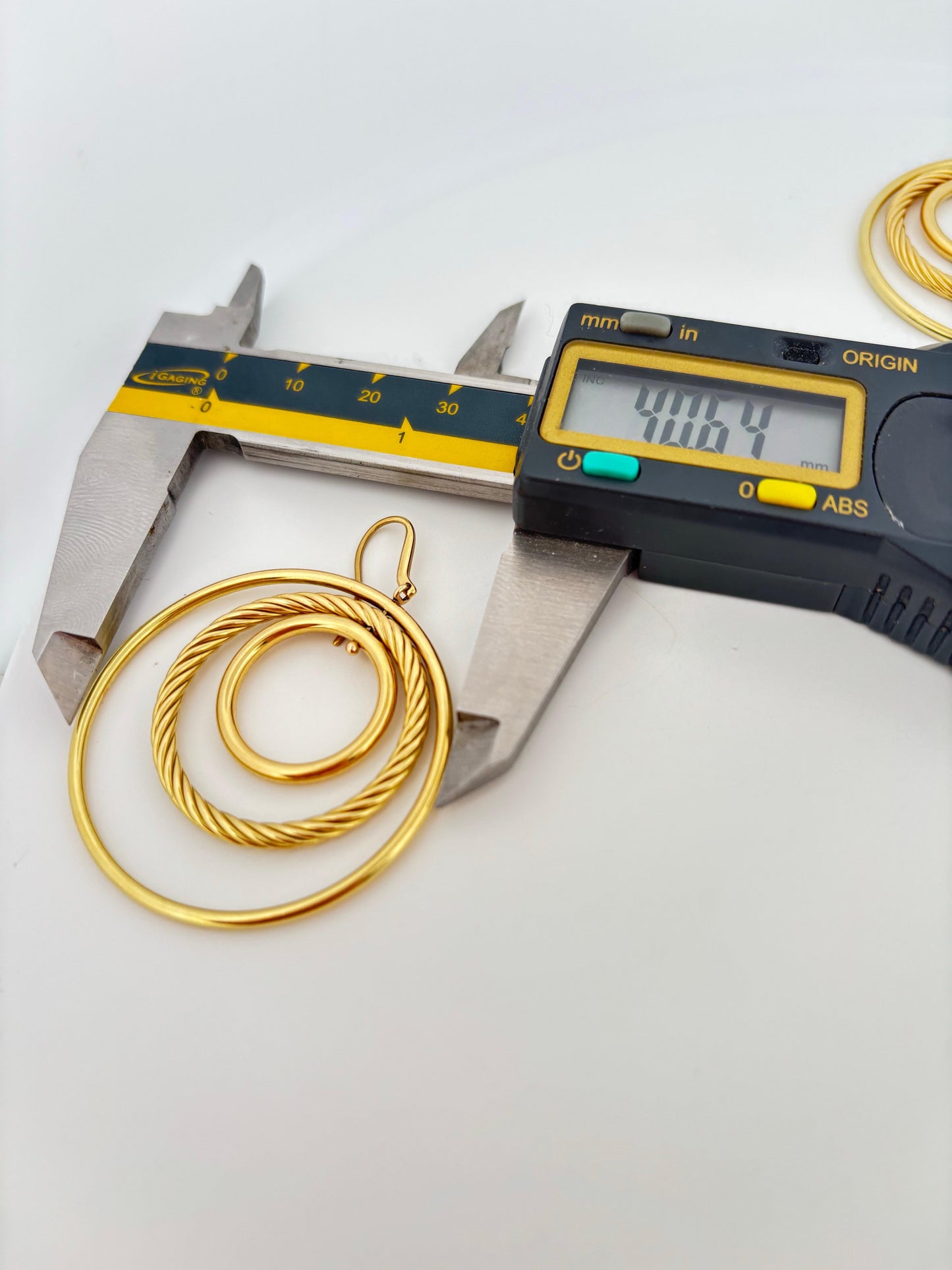 David Yurman 18k Yellow Gold Mobile Very Large Hoop Dangle Earrings