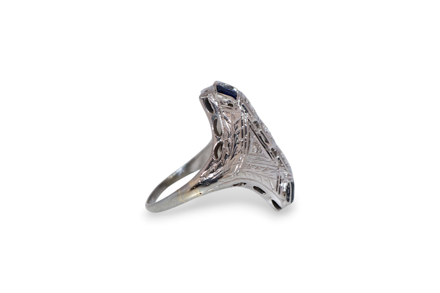 18K White Gold 1930’s Diamond & Sapphire Vintage Estate Ring
