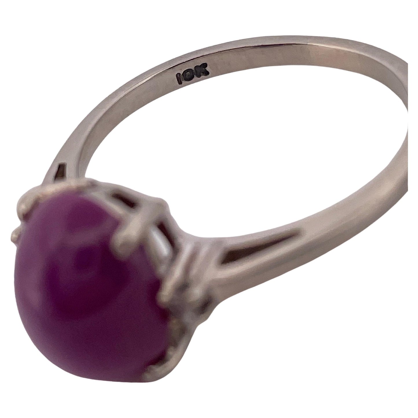 Star Ruby & 0.06ctw H SI1 Diamond Ring Set in 10K White Gold
