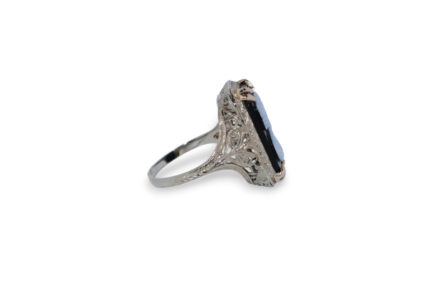 14K White Gold Vintage Black Cameo Ring