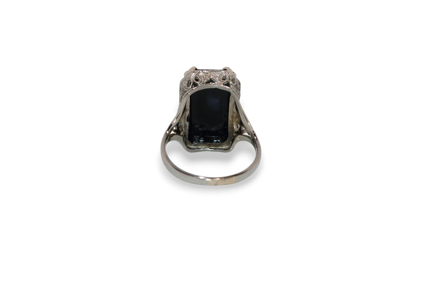 14K White Gold Vintage Black Cameo Ring