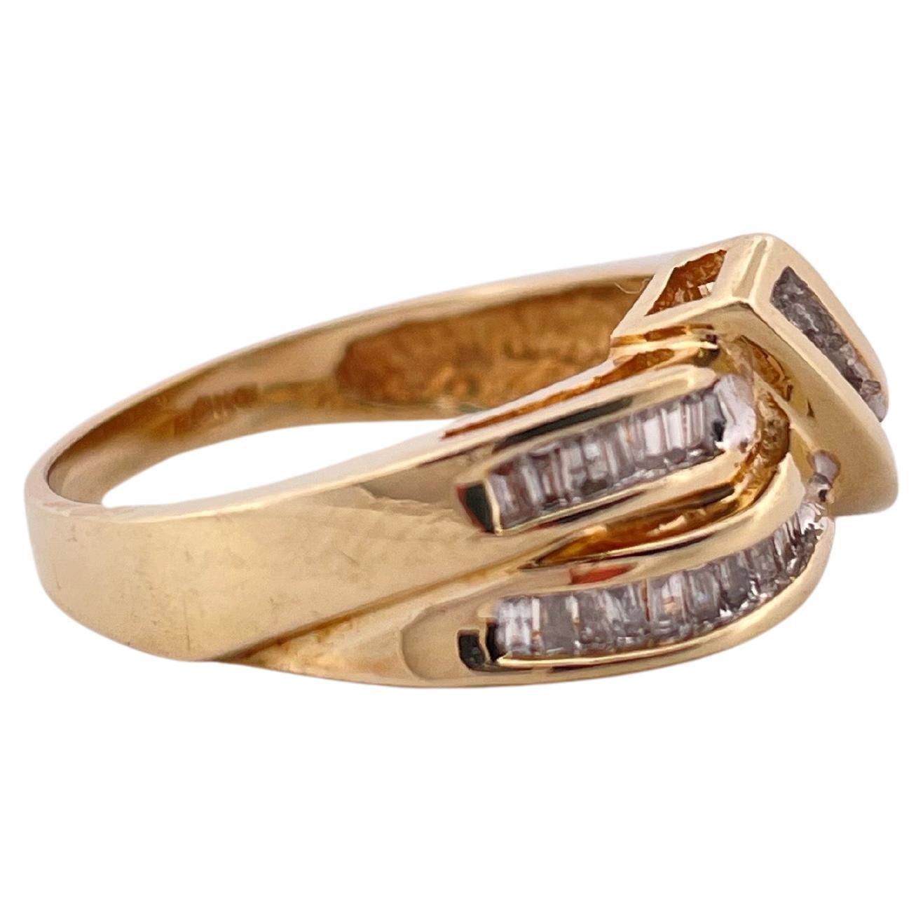 0.25ctw I-K I2 Round & Baguette Cut Diamond Ring Set in 10K Yellow Gold