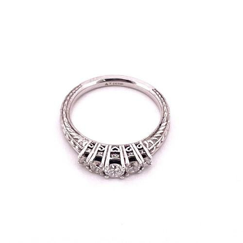 14K White Gold 5 Diamond 0.35CTW Heart Engagement Ring Size 6.5