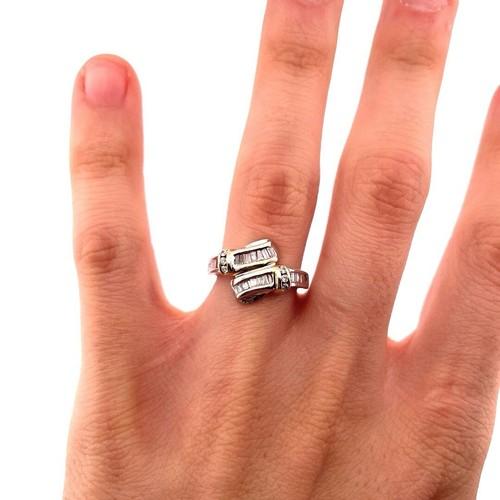 14K White & Yellow Gold Round & Baguette Cut Diamond Ring Size 6.75