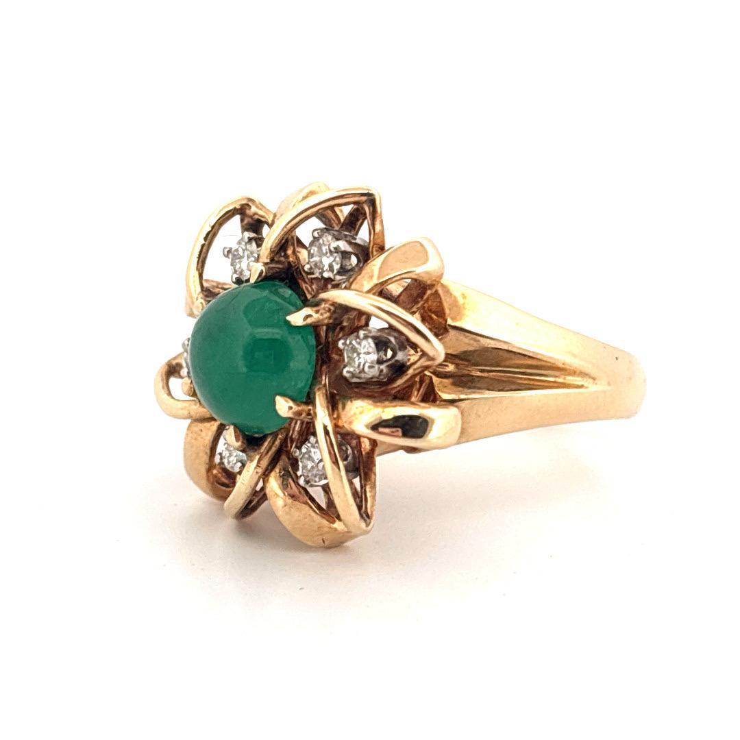 14K Yellow Gold 1.65 Carat Cabochon Emerald 0.25 Carat Diamond Ring