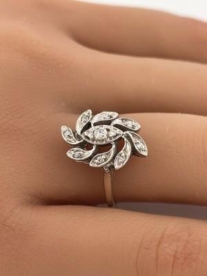 14k White Gold 0.20ctw Diamond Ring/ Size 7.25/ 3.6g