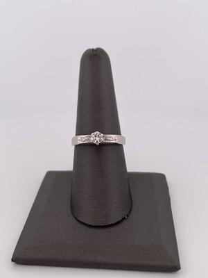 14k White Gold 0.25ctw Diamond Engagement Ring/ Size 8.25/ 3.1g