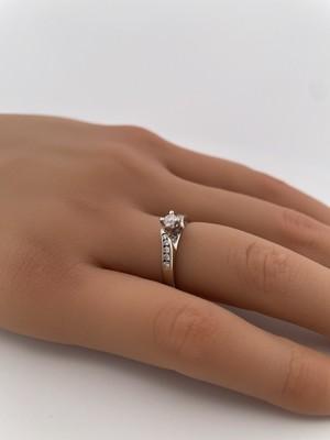 14k White Gold 0.30ctw Diamond Ring/ Size 5.5/ 2.9g