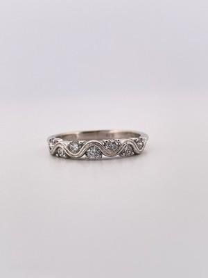 14k White Gold 0.35ctw Diamond Ring/ Size 8.75/ 3.0g
