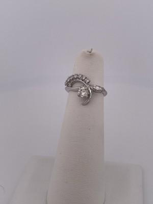 14k White Gold 0.40ctw Diamond Ring/ Size 3.25/ 2.5g