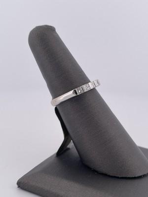 14k White Gold 0.70ctw Diamond Band/ Size 6.25/ 2.9g