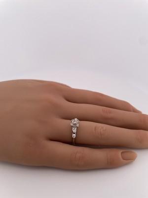 14k White Gold 0.80ctw Old Mine Cut Center Stone Diamond Ring/ Size 5.5/ 2.3g
