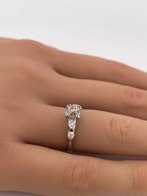 14k White Gold 0.80ctw Old Mine Cut Center Stone Diamond Ring/ Size 5.5/ 2.3g