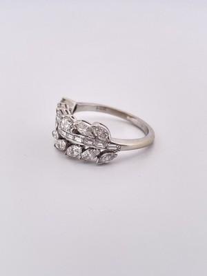 14k White Gold 2.20ct Diamond Leaf Ring