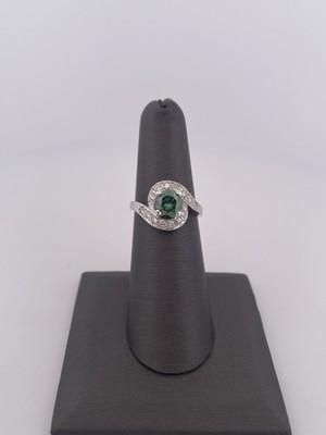14k White Gold Irradiated Diamond Ring/ Size 6.25/3.2g