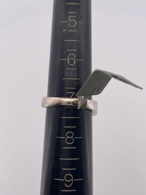 14k White Good 0.30ct Center Stone & 0.25ct Setting Stones/ Size 7/ 6.2g