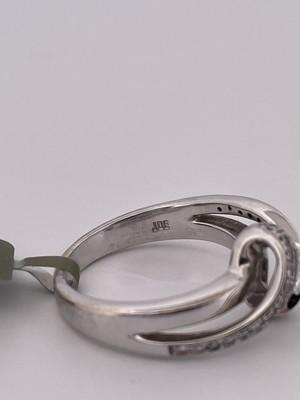 14k White Good 0.30ct Center Stone & 0.25ct Setting Stones/ Size 7/ 6.2g