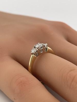 14k Yellow Gold 0.80ctw Diamond Ring/ Size 7.25/ 2.8g