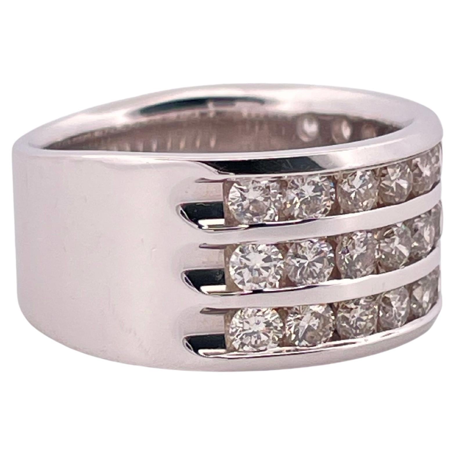1.65ctw I-J SI1-SI2 Diamond Band Set in 14K White Gold