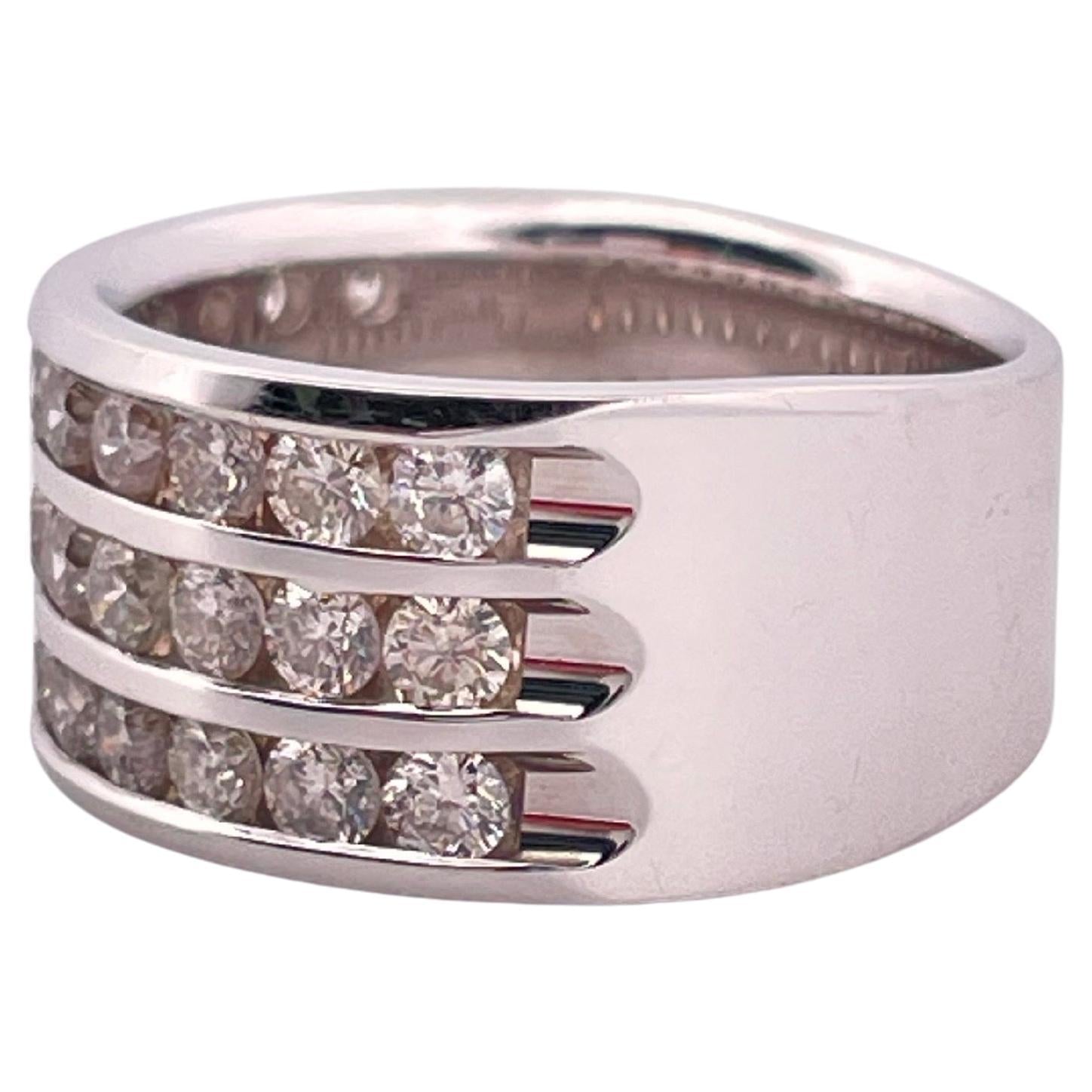 1.65ctw I-J SI1-SI2 Diamond Band Set in 14K White Gold