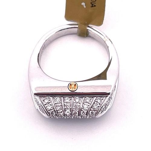18K White Gold Double Sided 1.00CTW Diamond Ring Size 6.50