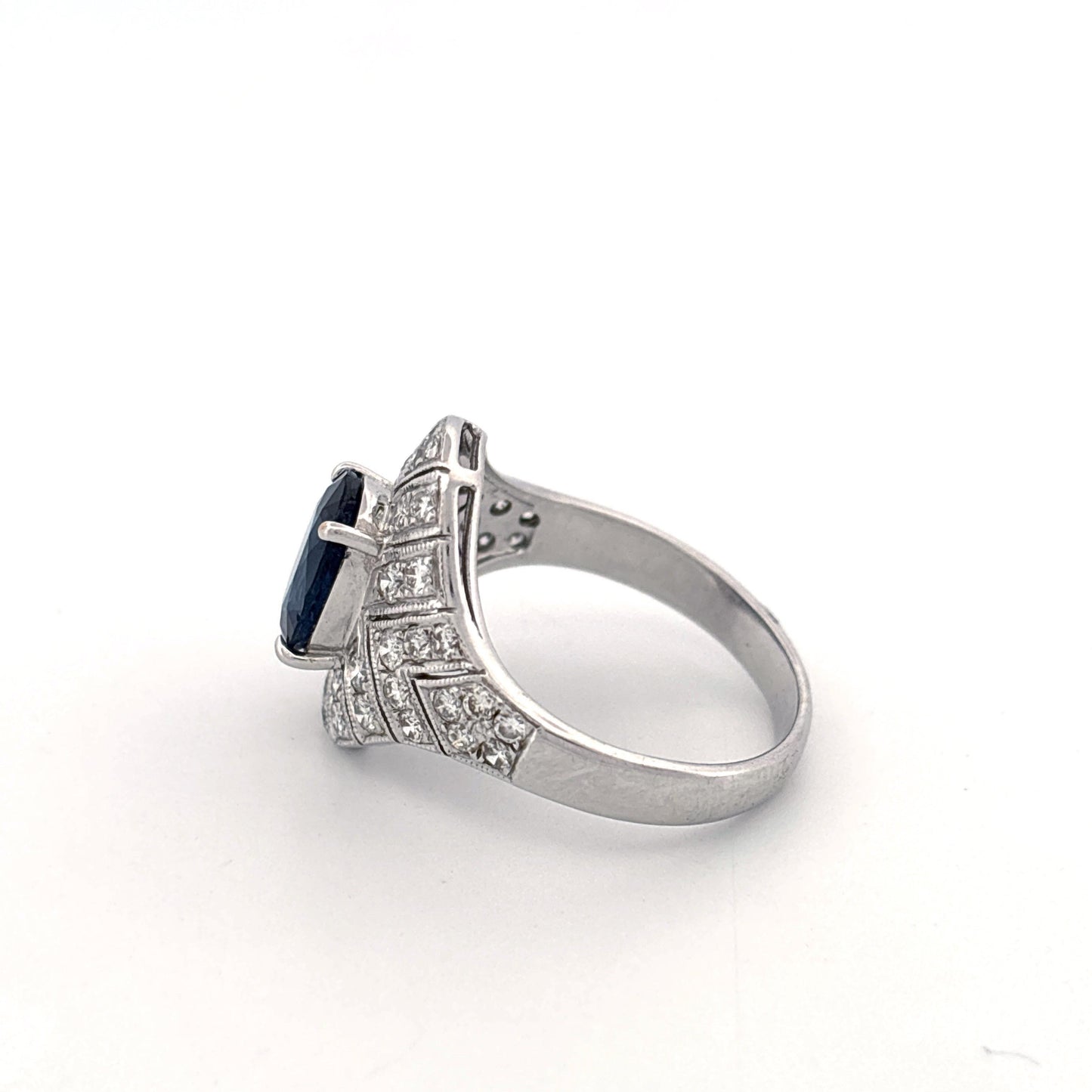 18K White Gold Thai Sapphire & Diamond Ring