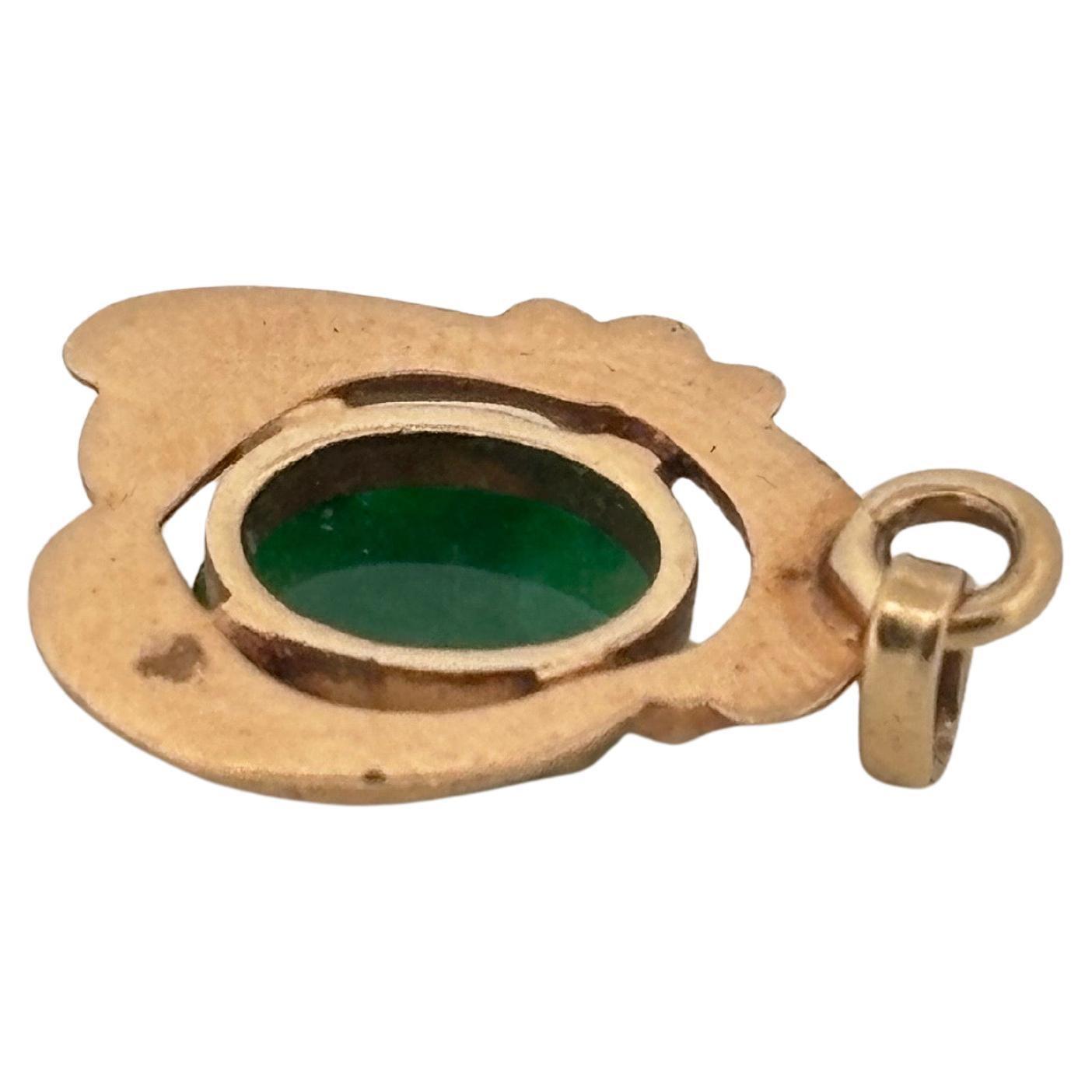 Fine Oval Jade 14K Yellow Gold Necklace Pendant