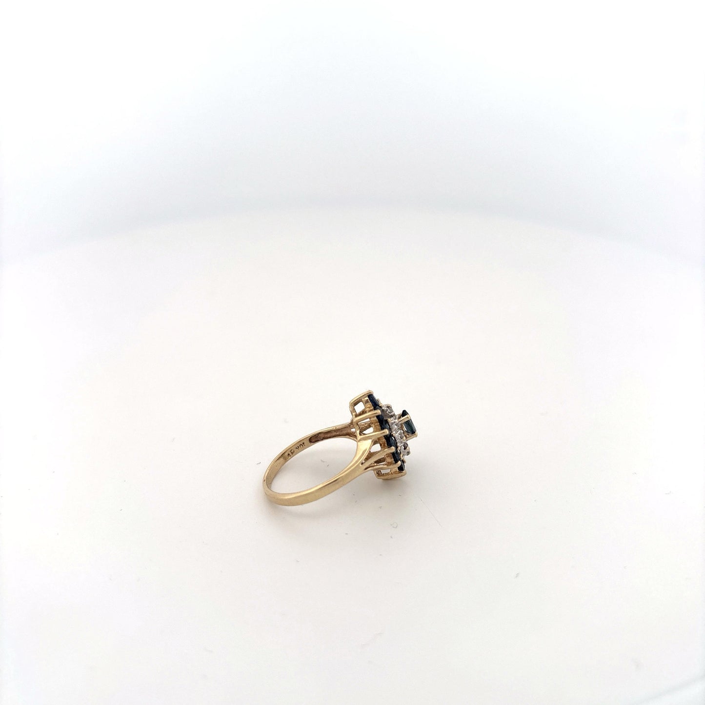 10K Sapphire & Diamond Ring
