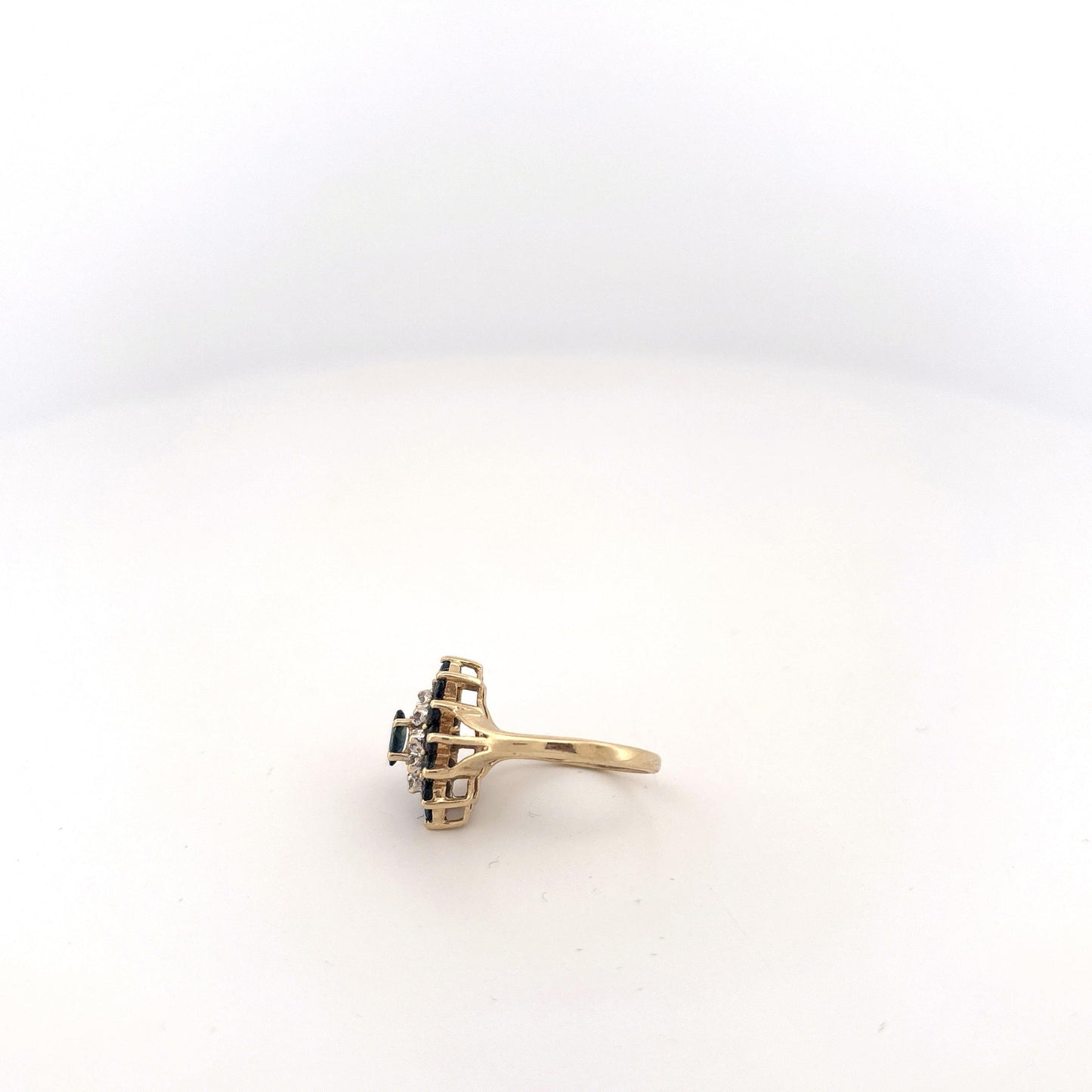 10K Sapphire & Diamond Ring
