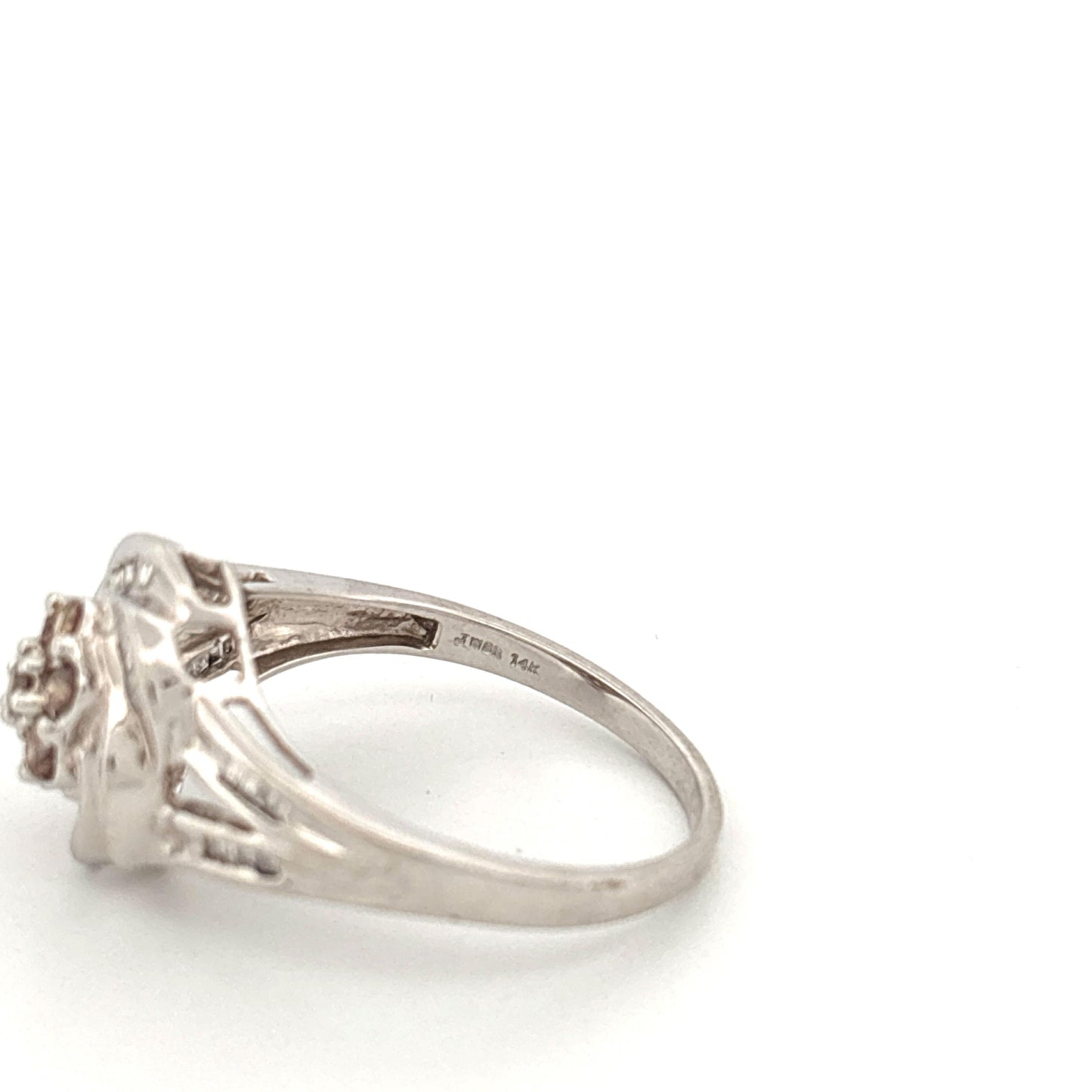 14k White Gold Diamond Ring