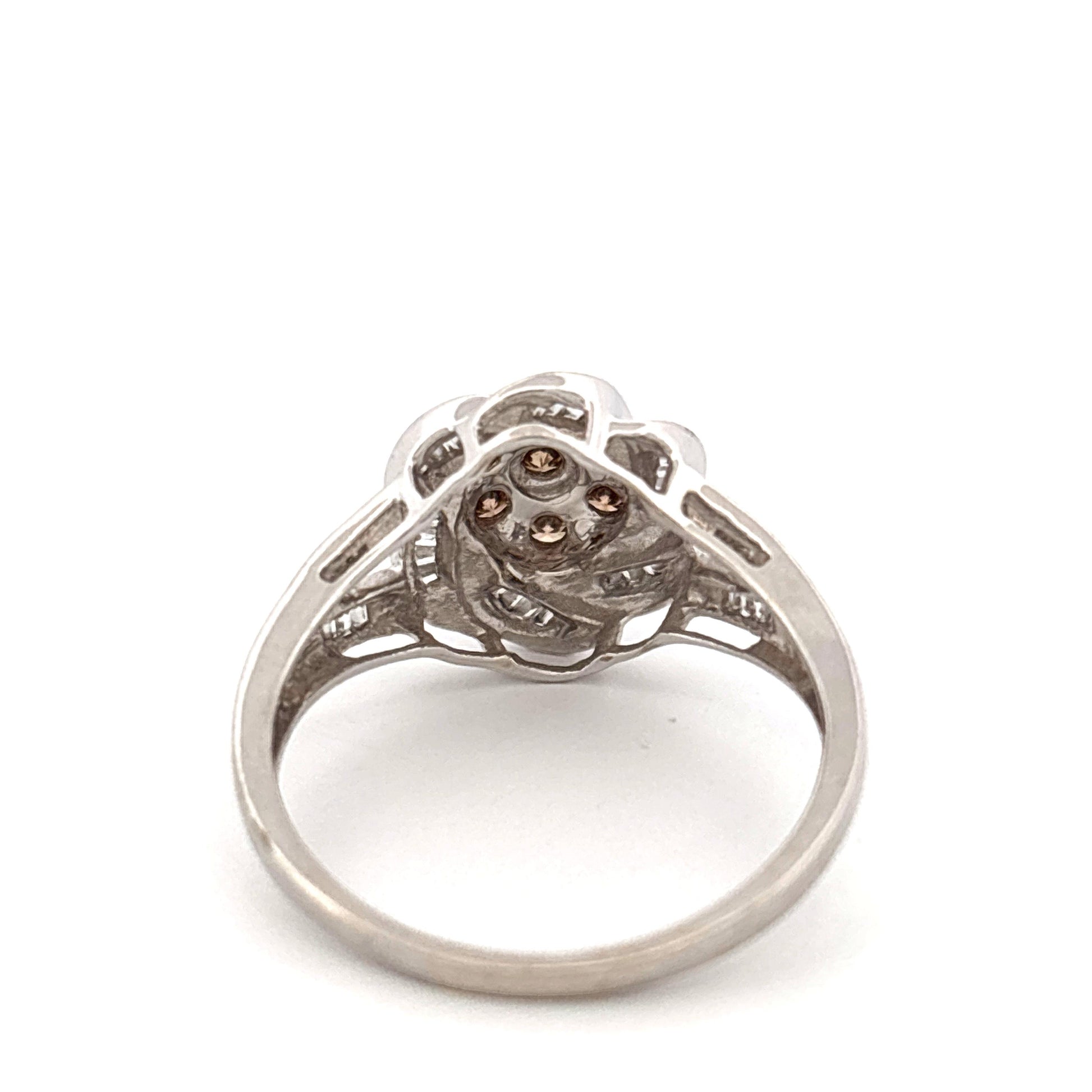 14k White Gold Diamond Ring