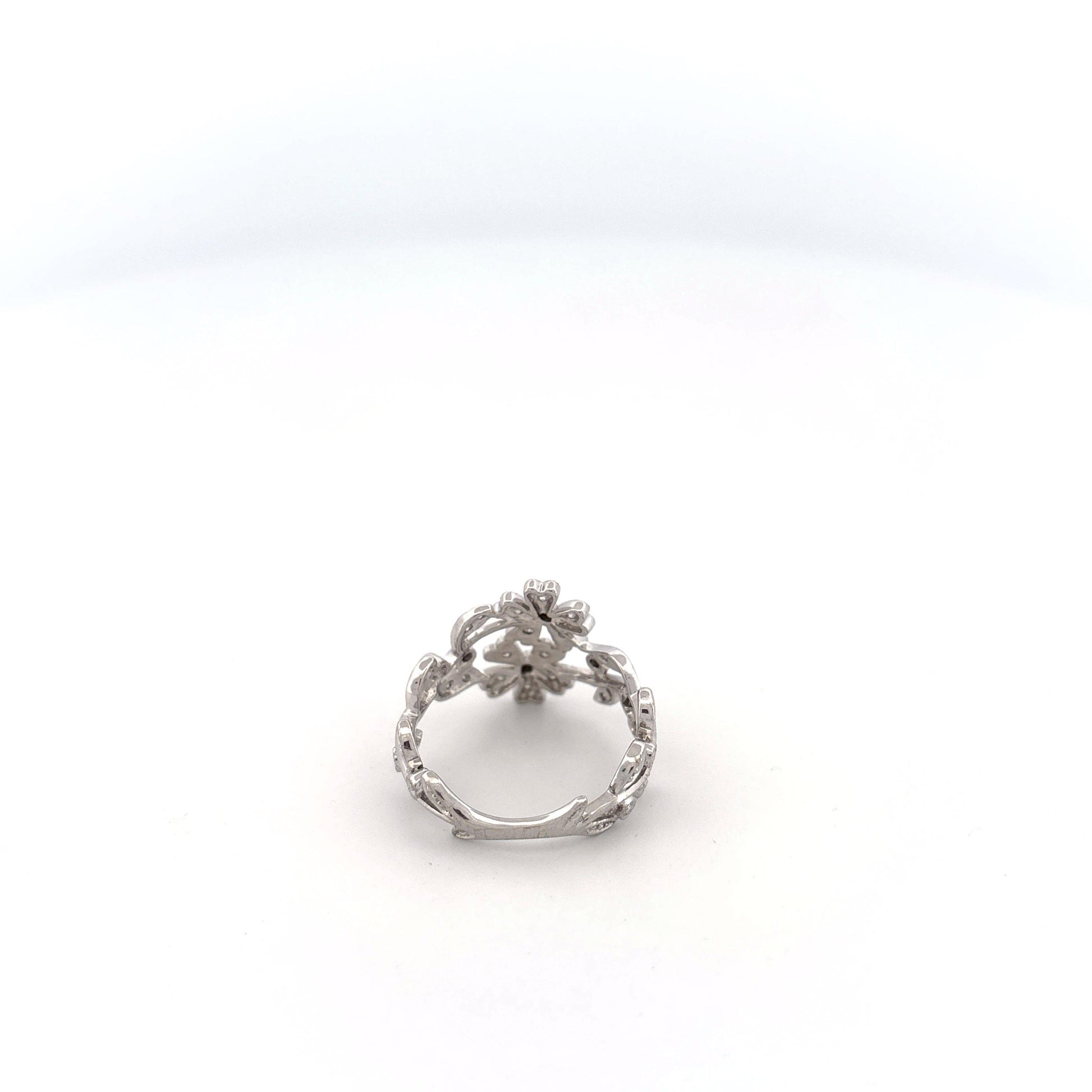 14K White Gold Floral Ring