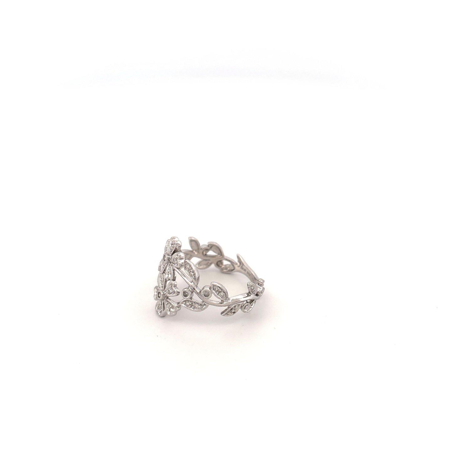 14K White Gold Floral Ring