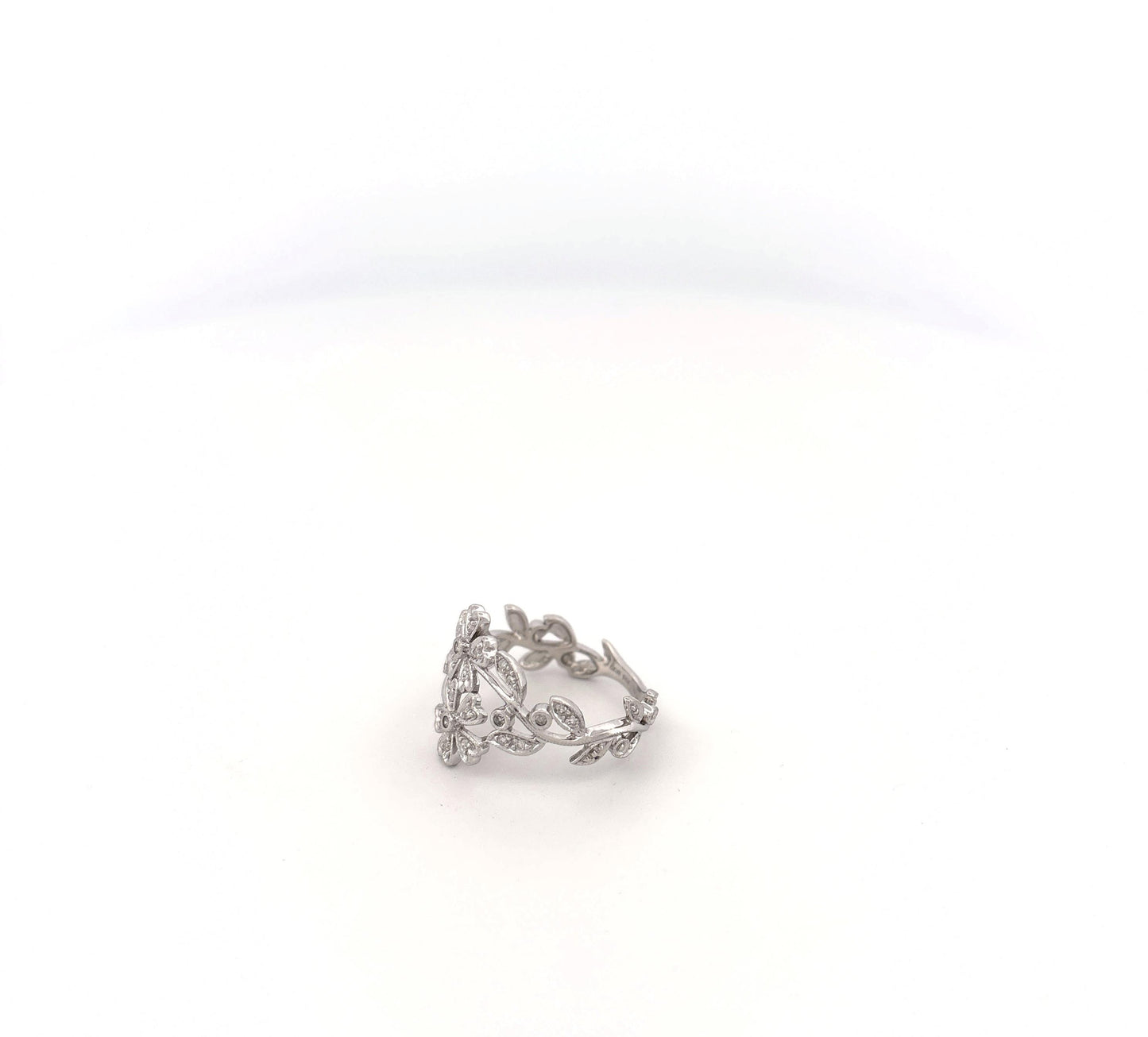 14K White Gold Floral Ring