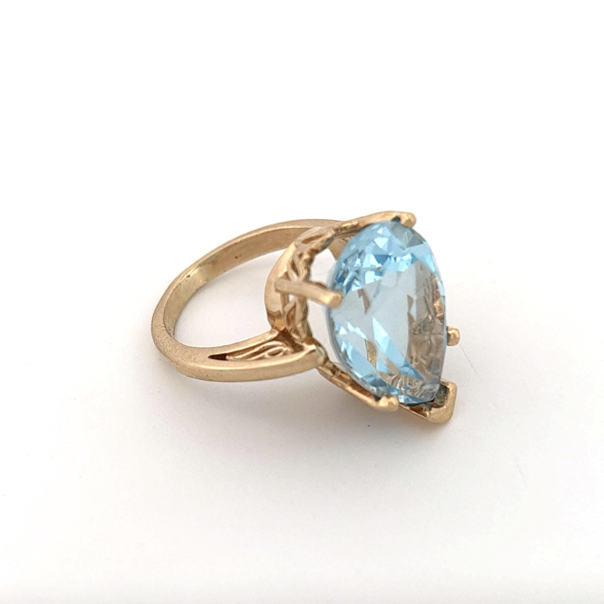 14K Pear Cut Topaz Ring