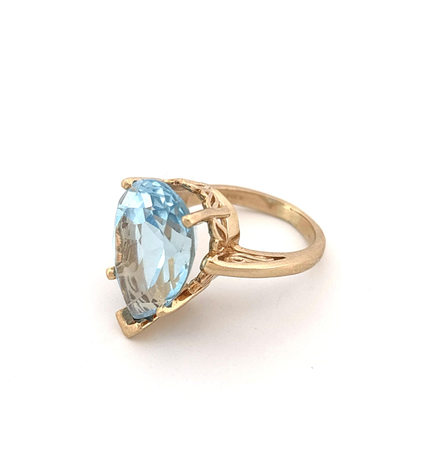 14K Pear Cut Topaz Ring