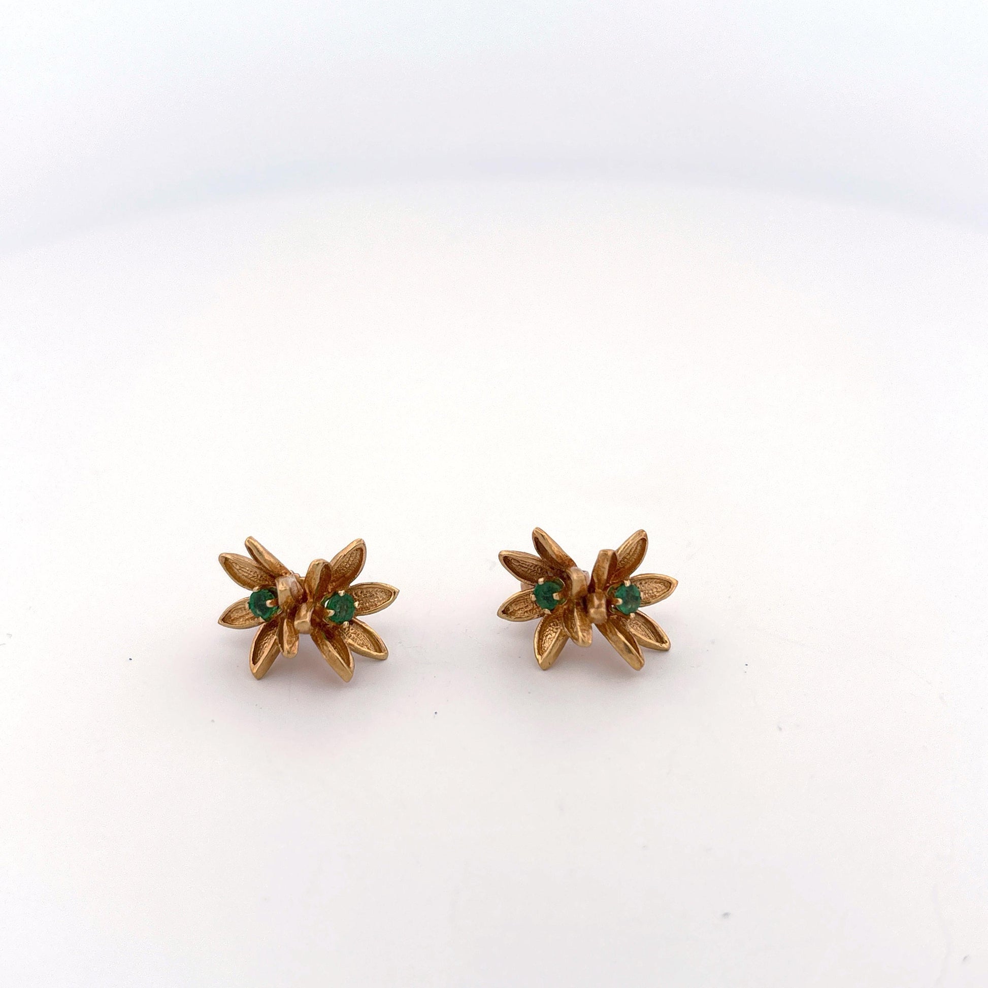 14K Emerald Flower Earring Studs