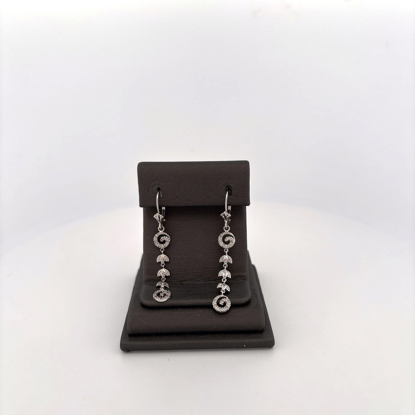 14K White Gold Dangle Earrings