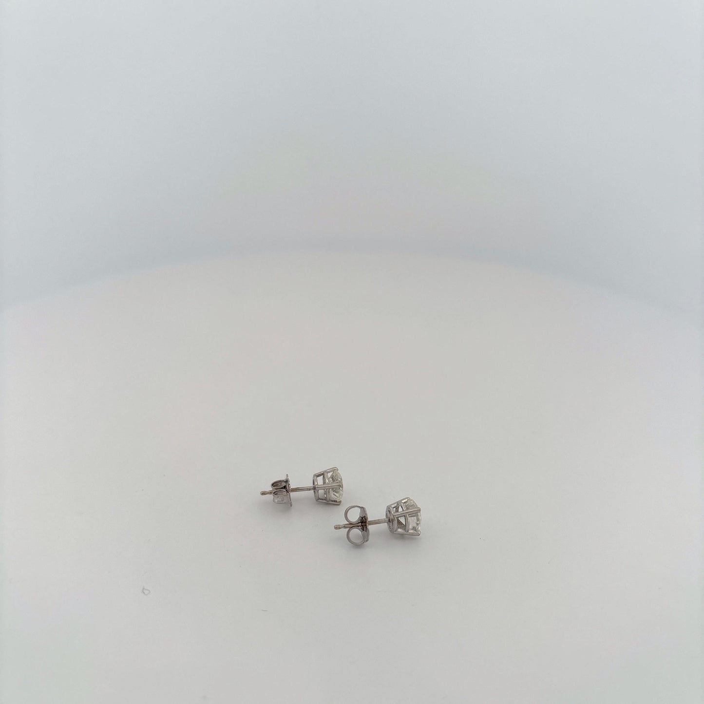14K White Gold Flower Cluster Diamond Stud Earrings