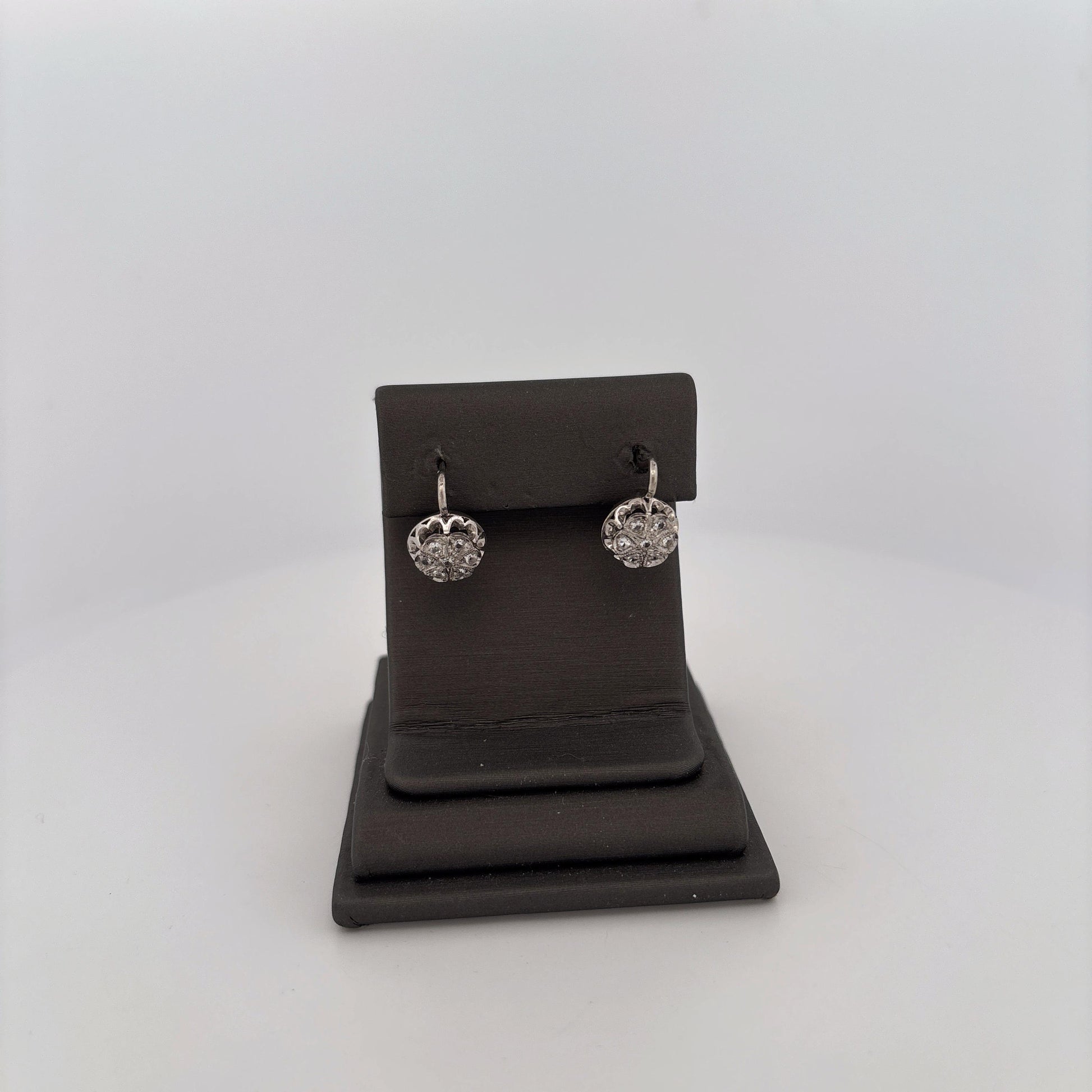 18K White Gold Flower Diamond Drop Earrings