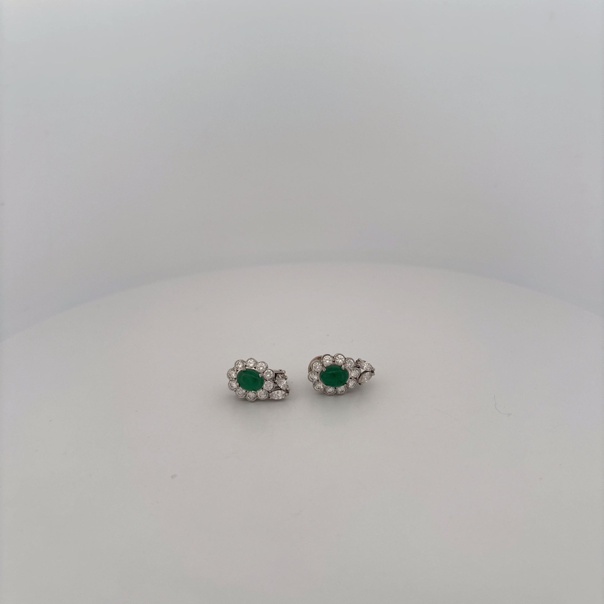 14K Emerald and Diamond Flower Earrings With Diamond