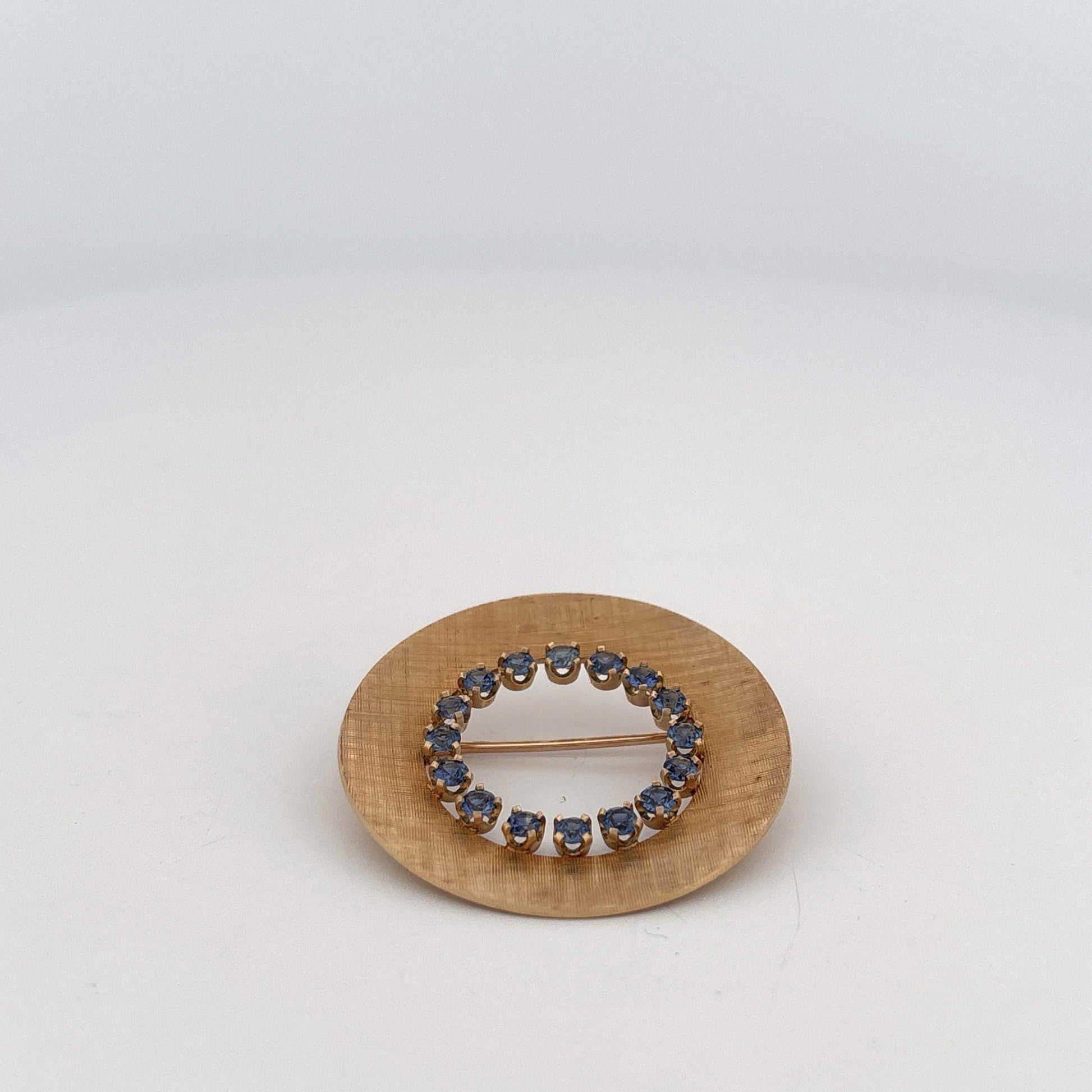 GIA 14K Yellow Gold Brooch Sapphire 1.0ctw