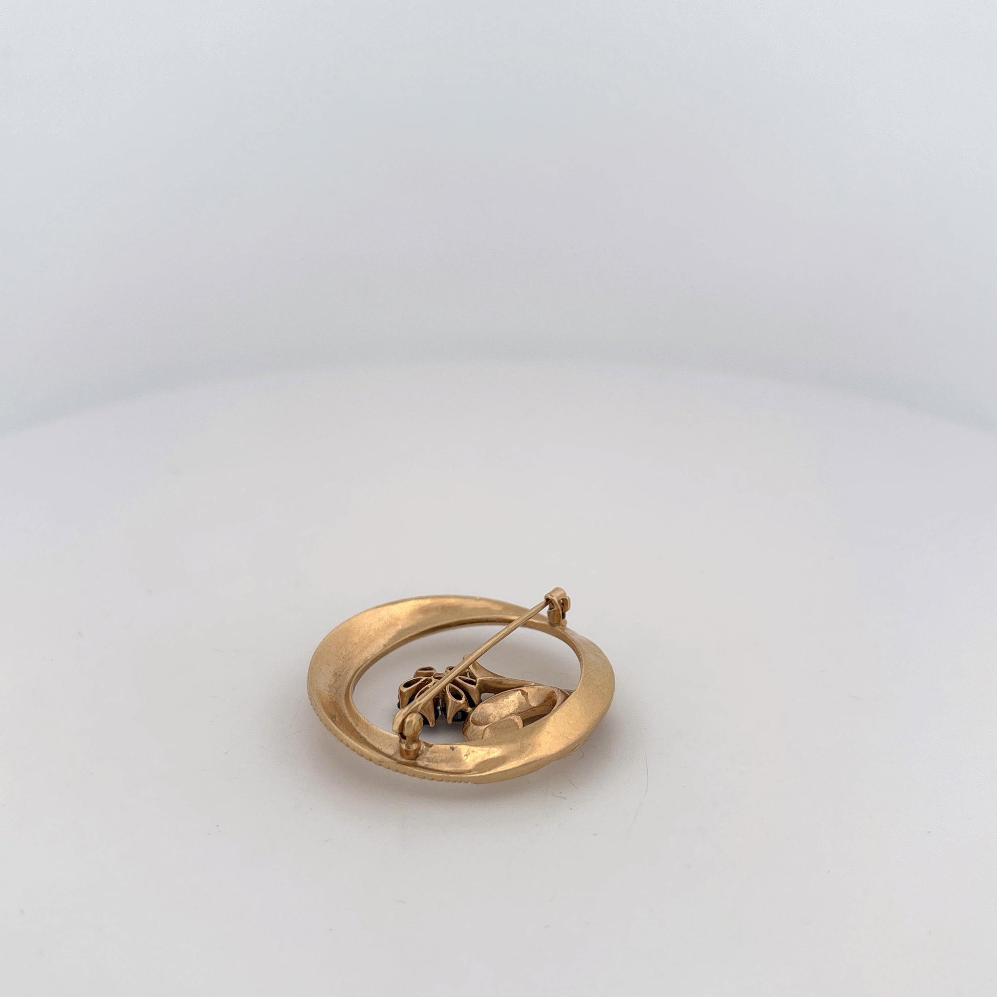GIA 14K Yellow Gold Sapphire and Diamond Circle Floral Brooch